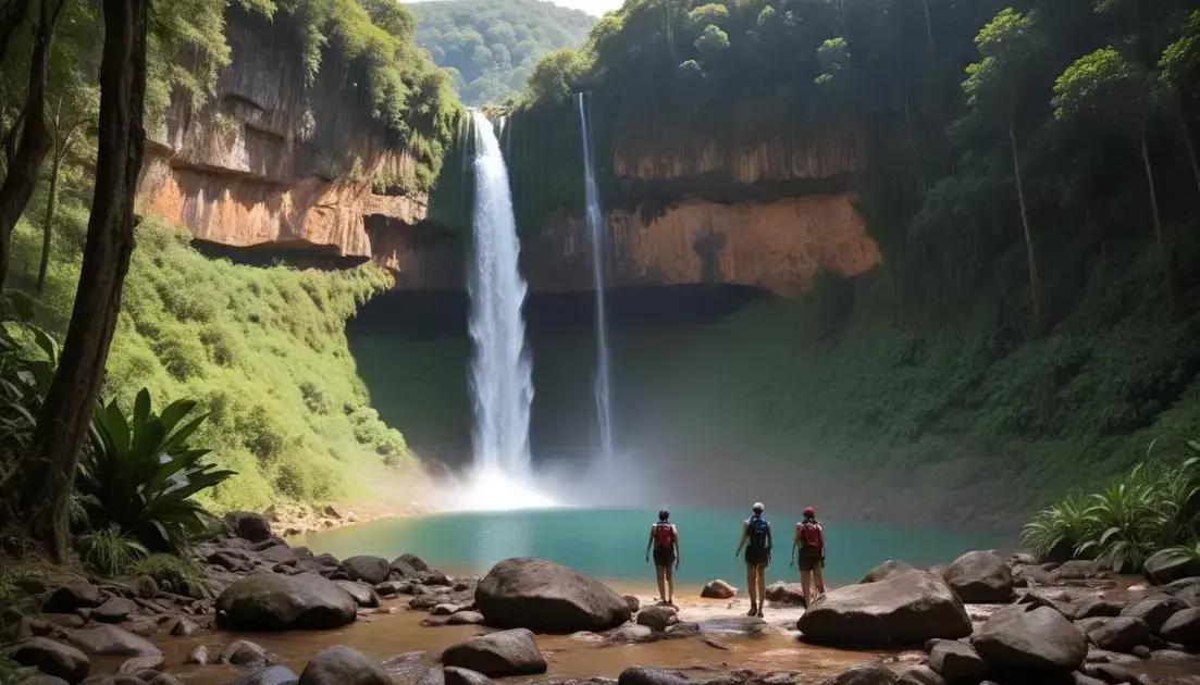 melhores trilhas para quem busca cachoeiras